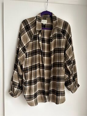 American Eagle Plaid Button-Up Flannel Shirt